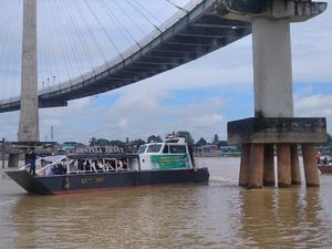 Gerakan Sungai Batanghari Bersih di Jambi Diminta Tak Sekadar Wacana Gerakan Sungai Batanghari Bersih di Jambi Diminta Tak Sekadar Wacana