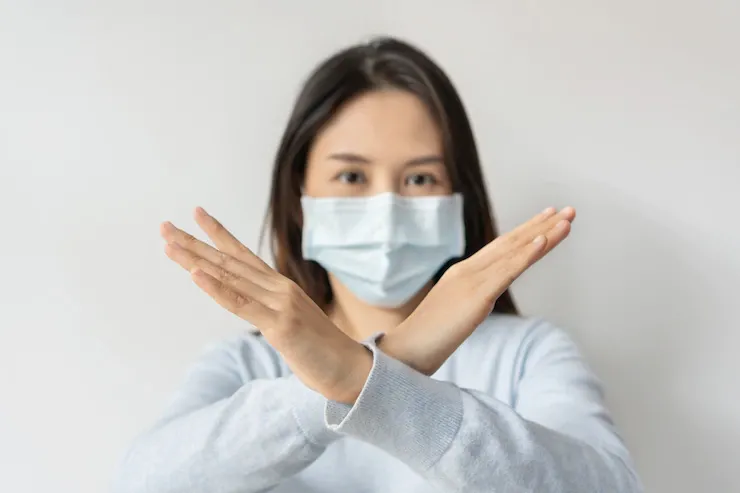6 Kesalahan yang Membuat Masker Tak Efektif Cegah Virus Covid-19/Foto:Freepik.com/Opatsuvi