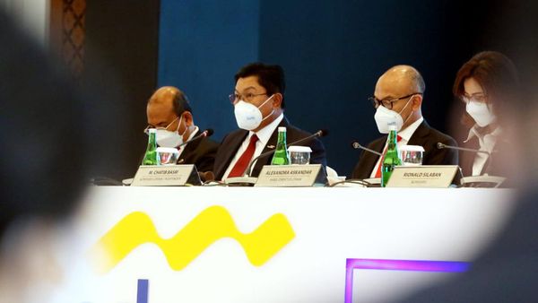 Bank Mandiri Bagikan Deviden