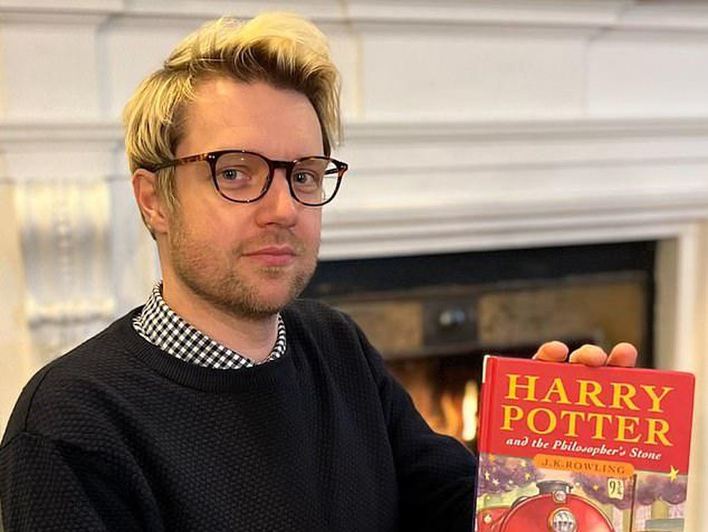 25 Tahun Mangkrak di Rak, Edisi Pertama Buku Harry Potter Laku Rp 1,3 Miliar