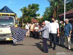 Operasi Pasar Minyak Goreng di Purbalingga, Ada 10.796 Liter Lur!