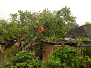 Diterjang Hujan Deras-Angin Kencang, 157 Rumah di Paliyan Rusak