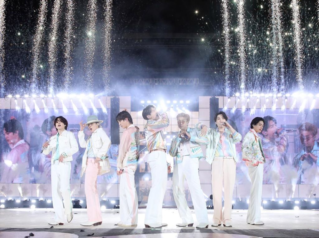 Intip Keseruan Konser BTS PERMISSION TO DANCE ON STAGE -SEOUL