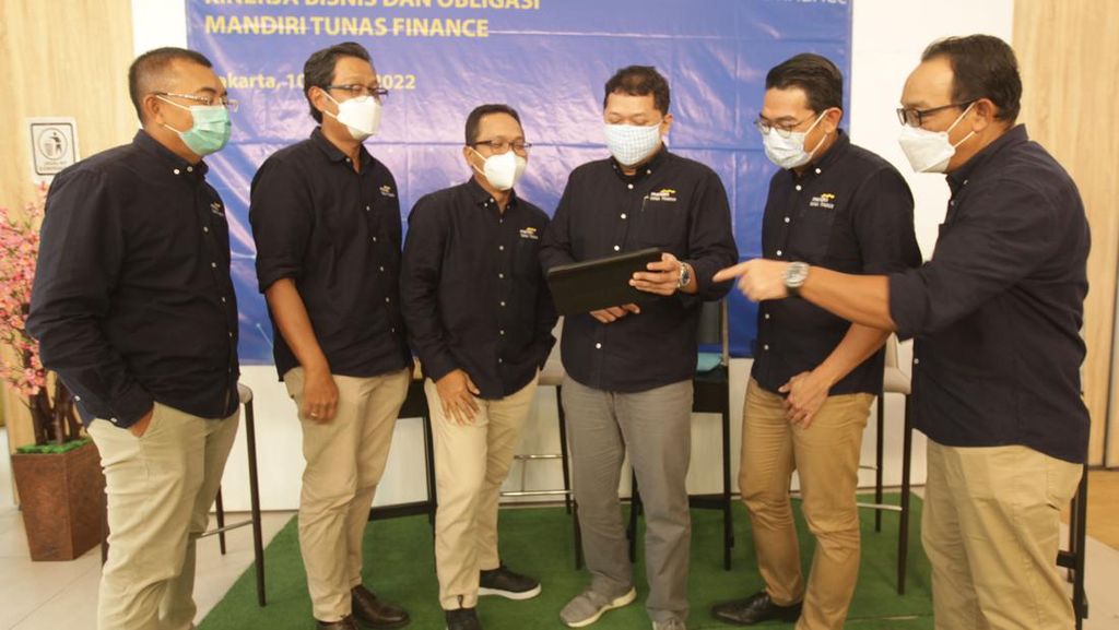 Mandiri Tunas Finance Paparkan Kinerja Mandiri Tunas Finance Paparkan Kinerja
