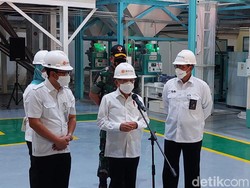 Maruf Amin Sidak Gudang Bulog, Stok Beras Aman?