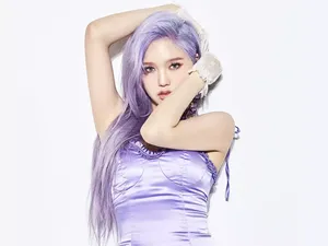 Mimi Jadi Member Ketiga Oh My Girl yang Positif COVID-19 Mimi Jadi Member Ketiga Oh My Girl yang Positif COVID-19