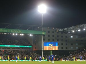 Chant Abramovich dari Fans Chelsea Vs Boo-nya Suporter Norwich Chant Abramovich dari Fans Chelsea Vs Boo-nya Suporter Norwich