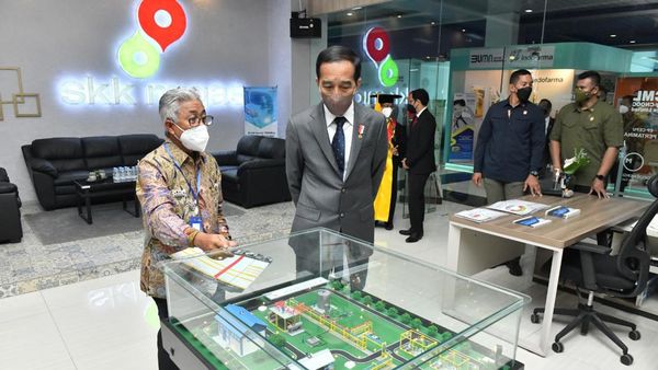 Jokowi Cek Migas Corner, Ini Momen Ngobrol Bareng Bos SKK Migas