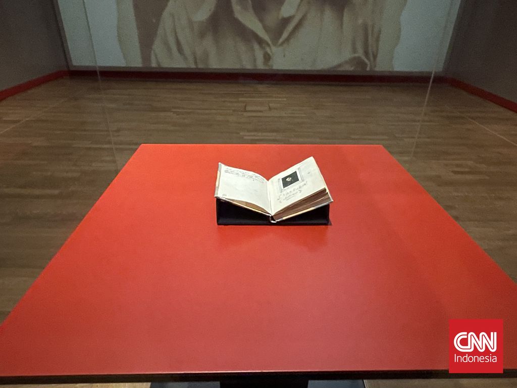 revolusi- rijkmuseum revolusi- rijkmuseum