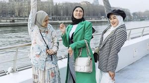 Bestie, 7 Foto Shandy Purnamasari, Ririe Fairuz dan Mommy ASF di Paris