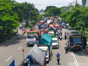Pengamat Transportasi Sebut Perlu Usaha Luar Biasa untuk Tertibkan Truk ODOL