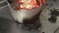 10 Aksi Masak Nyeleneh yang Bikin Geleng Kepala