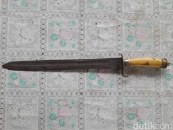 Menelisik Sejarah dari Desa Cikeruh Penghasil Golok Terbaik