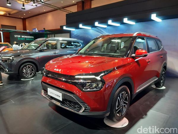 Penampakan MPV Kia Carens, Ogah Disandingkan dengan Veloz-Xpander