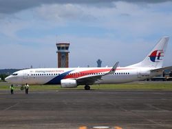 Intip Sambutan Water Salute buat Malaysia Airlines yang Terbang Lagi ke Bali Intip Sambutan Water Salute buat Malaysia Airlines yang Terbang Lagi ke Bali