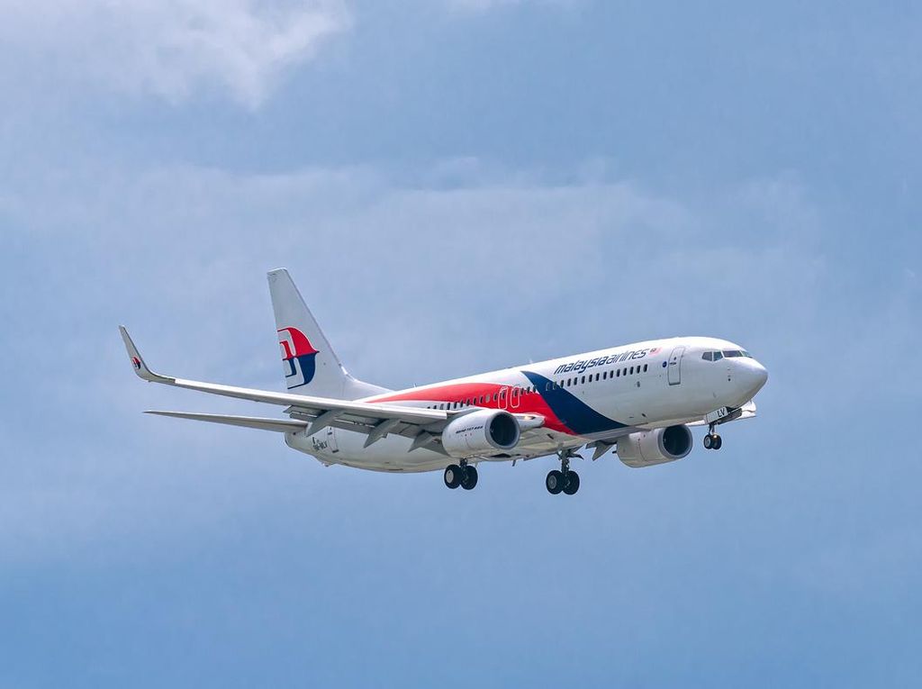 Terungkap! Ini Penyebab Malaysia Airlines Boeing 737-800 Menukik Tajam Terungkap! Ini Penyebab Malaysia Airlines Boeing 737-800 Menukik Tajam
