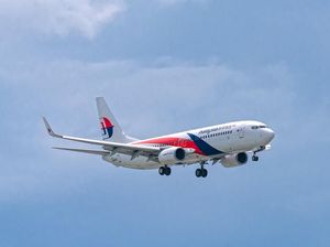 Malaysia Selidiki Boeing 737-800 yang Tiba-tiba Menukik Tajam Malaysia Selidiki Boeing 737-800 yang Tiba-tiba Menukik Tajam