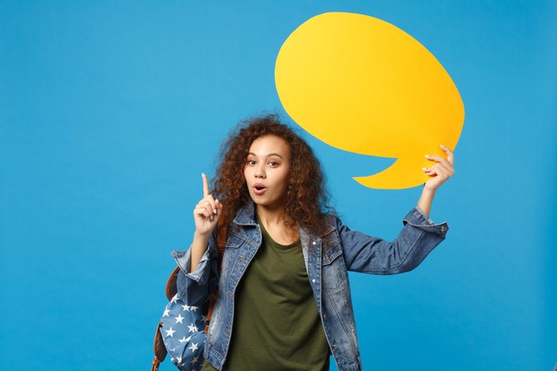 Menerima masukan atau kritik dari orang lain