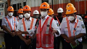 Menhub Budi Karya Kunjungi Balai Yasa Yogyakarta