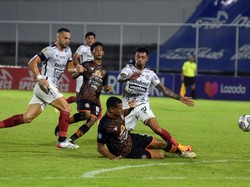 Menyoal Wacana Pembatasan Pemain Naturalisasi di Klub Indonesia