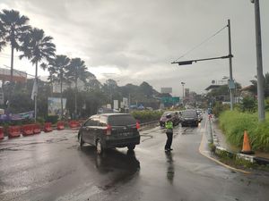 One Way Puncak Arah Jakarta Berakhir, Lalin Kembali Dua Arah