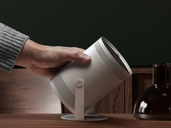 5 Cara Seru Menggunakan Proyektor Portable