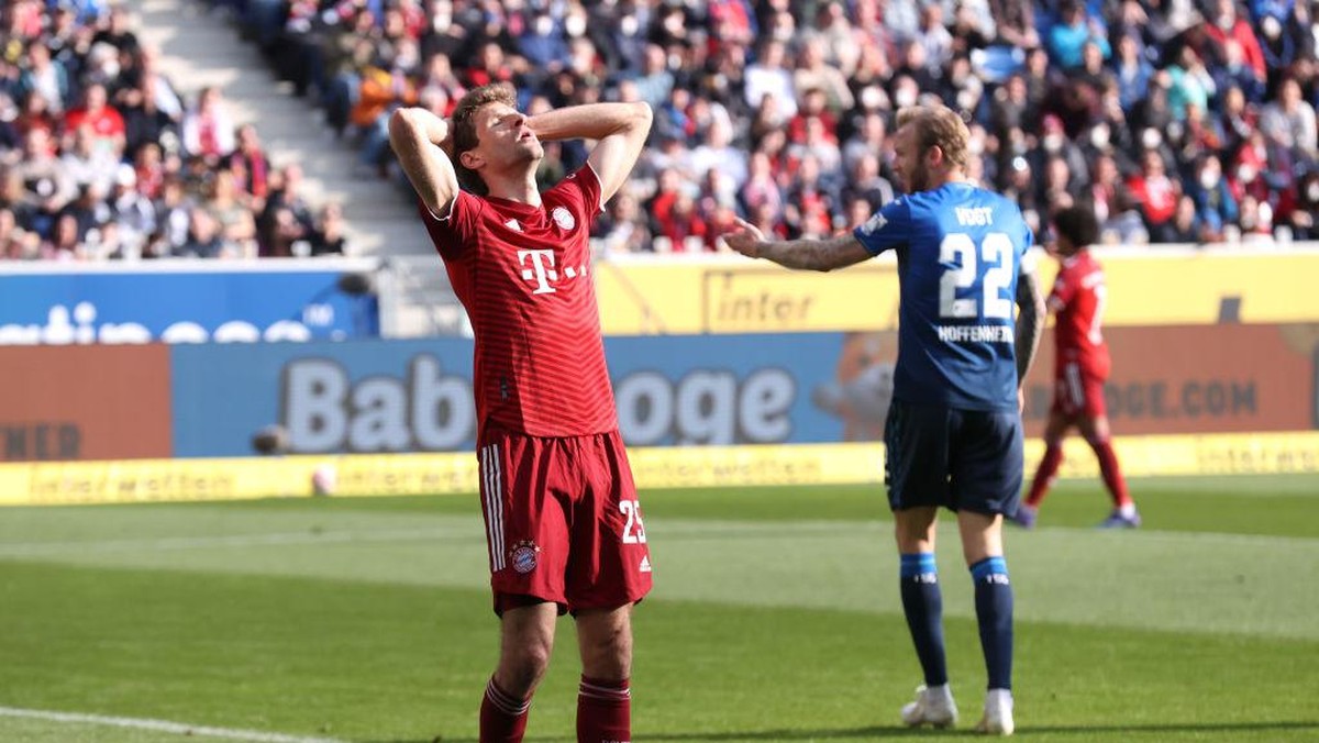 Thomas Mueller punya dua peluang yang gagal menjadi gol. Foto: Getty Images/Alex Grimm