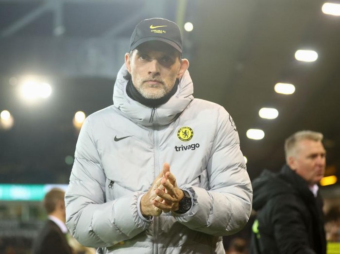 NORWICH, ENGLAND - MARCH 10: Thomas Tuchel, Manager of Chelsea looks on during the Premier League match between Norwich City and Chelsea at Carrow Road on March 10, 2022 in Norwich, England. (Photo by Julian Finney/Getty Images)