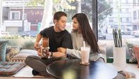 Momen Mesra Audi Marissa dan Anthony Xie Saat Makan Bersama