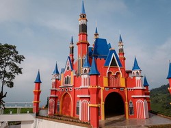 Snapshot: DCastello, Sajikan Keindahan Hamparan Kebun Teh Subang