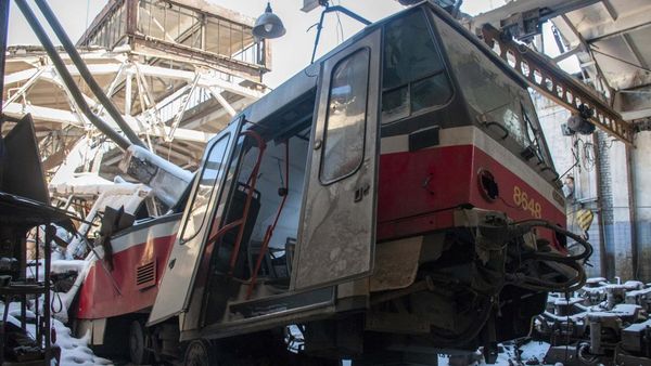 Depo Trem di Kharkiv Hancur Gegara Perang Rusia-Ukraina Depo Trem di Kharkiv Hancur Gegara Perang Rusia-Ukraina