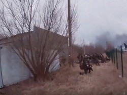 Detik-detik Pasukan Rusia Kuasai Pangkalan Udara di Kiev