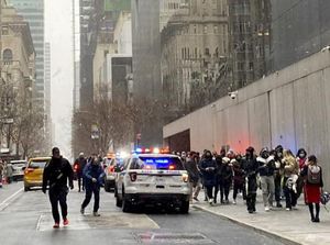 Ngeri! 2 Petugas Museum di New York Terluka Parah Karena Ditikam