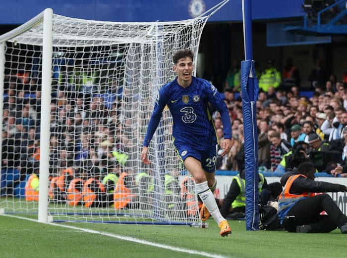 Soccer Football - Premier League - Chelsea v Newcastle United - Stamford Bridge, London, Britain - March 13, 2022 Chelsea's Kai Havertz celebrates scoring their first goal Action Images via Reuters/Matthew Childs EDITORIAL USE ONLY. No use with unauthorized audio, video, data, fixture lists, club/league logos or 'live' services. Online in-match use limited to 75 images, no video emulation. No use in betting, games or single club /league/player publications.  Please contact your account representative for further details.