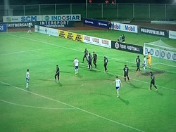 Saling Balas Gol, Persib Vs Madura United Berakhir 3-2