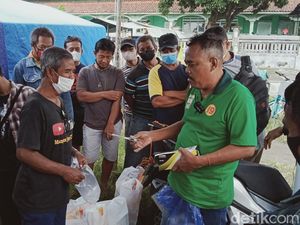 Cemplon Kocak Jual Pensil-Obat Panu di Klaten, Warga: Nggak Perlu Nawar