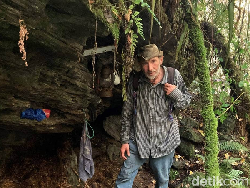 Kisah Pria 25 Tahun Hidup di Gua, Terharu Akhirnya Ketemu Sang Ayah