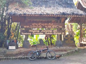 Melihat Kearifan Lokal yang Jempolan di Kampung Adat Cireundeu Melihat Kearifan Lokal yang Jempolan di Kampung Adat Cireundeu