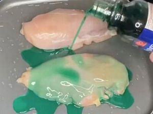 Meskipun Viral 5 Tren Makanan dan Minuman di TikTok Ini Berbahaya Meskipun Viral 5 Tren Makanan dan Minuman di TikTok Ini Berbahaya