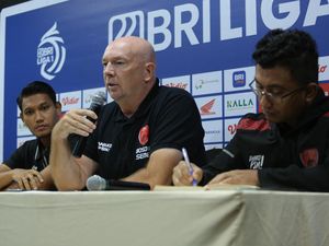 Laga PSM Vs Persela, Sejumlah Skuad Juku Eja Cedera Bikin Joop Gall Pesimis Laga PSM Vs Persela, Sejumlah Skuad Juku Eja Cedera Bikin Joop Gall Pesimis