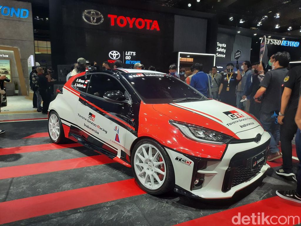 Pakai GR Yaris, Toyota Turun di Sprint Rally Nasional