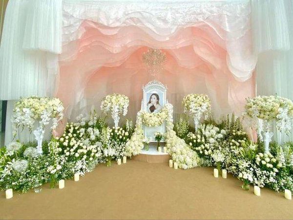 Upacara Pemakaman Tangmo Nida yang Kematiannya Dinilai Janggal