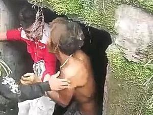 Viral Maling Kabel di Medan Kabur ke Parit, 2 Pelaku Lainnya Diburu Polisi Viral Maling Kabel di Medan Kabur ke Parit, 2 Pelaku Lainnya Diburu Polisi