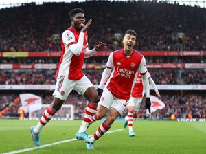 Arsenal Bersenang-senang di Lapangan, Liverpool Mesti Hati-hati