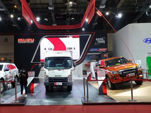 Gaikindo Klaim Jakarta Auto Week Catatkan Transaksi Rp 2,3 Triliun Gaikindo Klaim Jakarta Auto Week Catatkan Transaksi Rp 2,3 Triliun