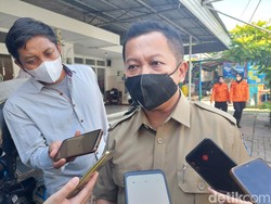 3.780 Pedagang akan Huni 3 Lantai Pasar Turi Baru