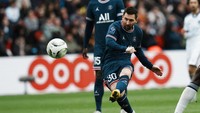 Satu hal yang jadi penghalang Lionel Messi bikin gol adalah tiang gawang! (AP)