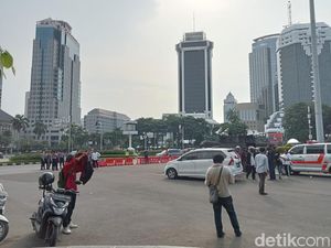 Tuntutan Diterima Kemenhub, Massa Protes Polusi di Marunda Bubarkan Diri Tuntutan Diterima Kemenhub, Massa Protes Polusi di Marunda Bubarkan Diri