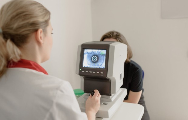 Menurunkan Risiko Katarak