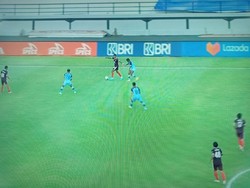 PSM Makassar Vs Persela Sementara Berbagi Gol di Babak Pertama